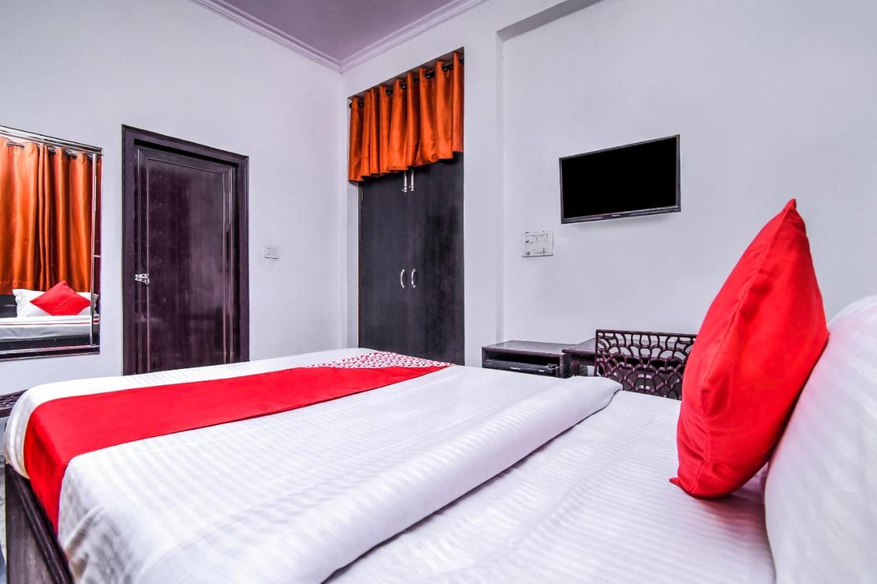 Oyo Nitin Palace Guest House Near Mohan Estate Metro Station New Delhi Exterior photo